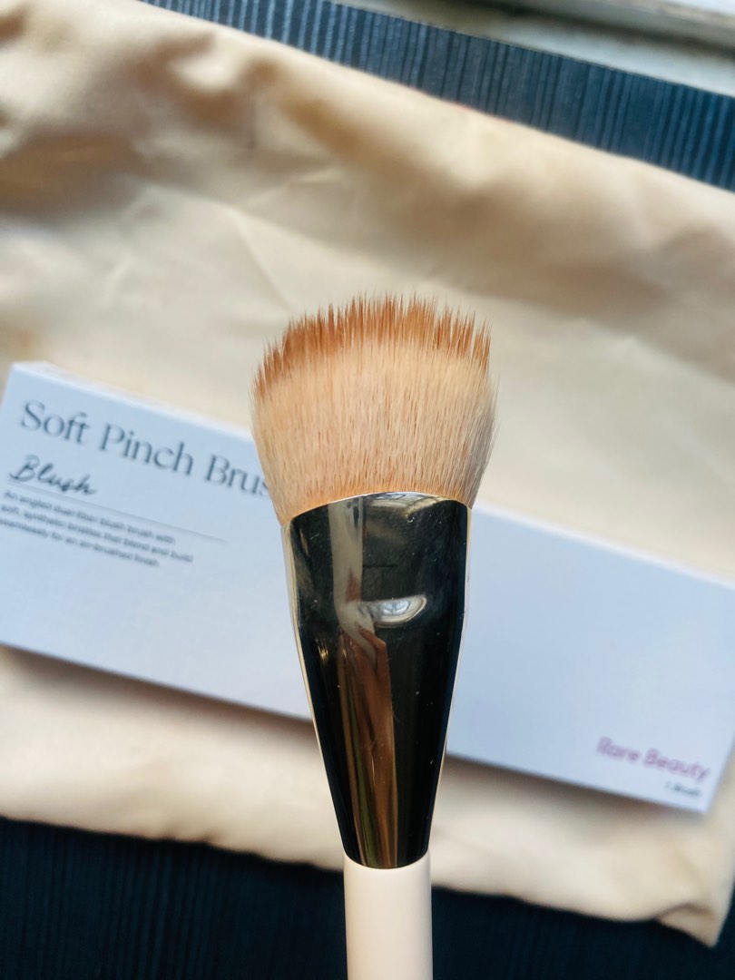 RARE BEAUTY BLUSH BRUSH, Beauty & Personal Care, Face, Makeup on Carousell