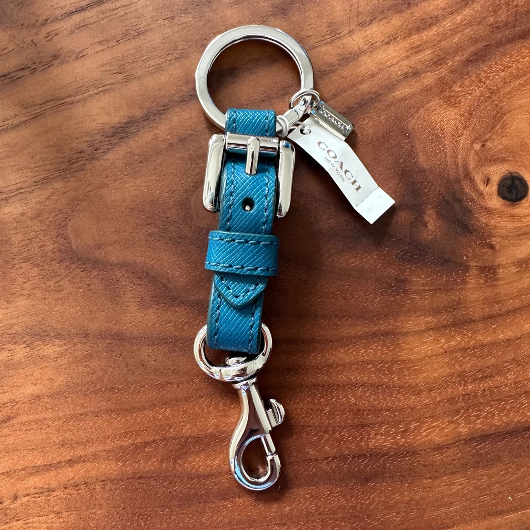 Coach detachable sales keychain
