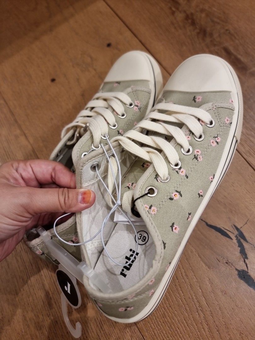Rubi sneakers