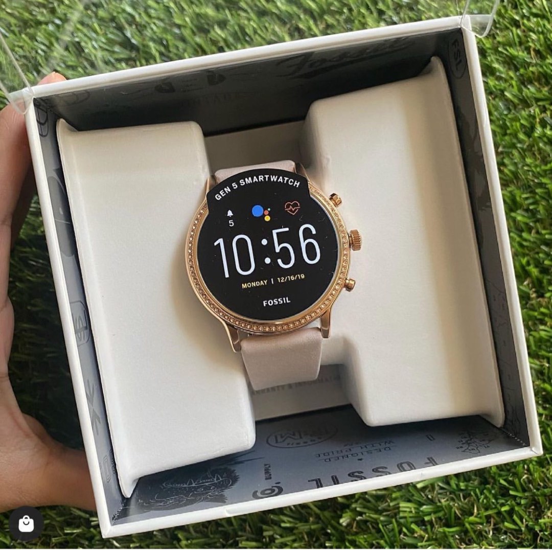 SALE 72 OFF Fossil Gen 5 Smartwatch Julianna HR Blush Leather