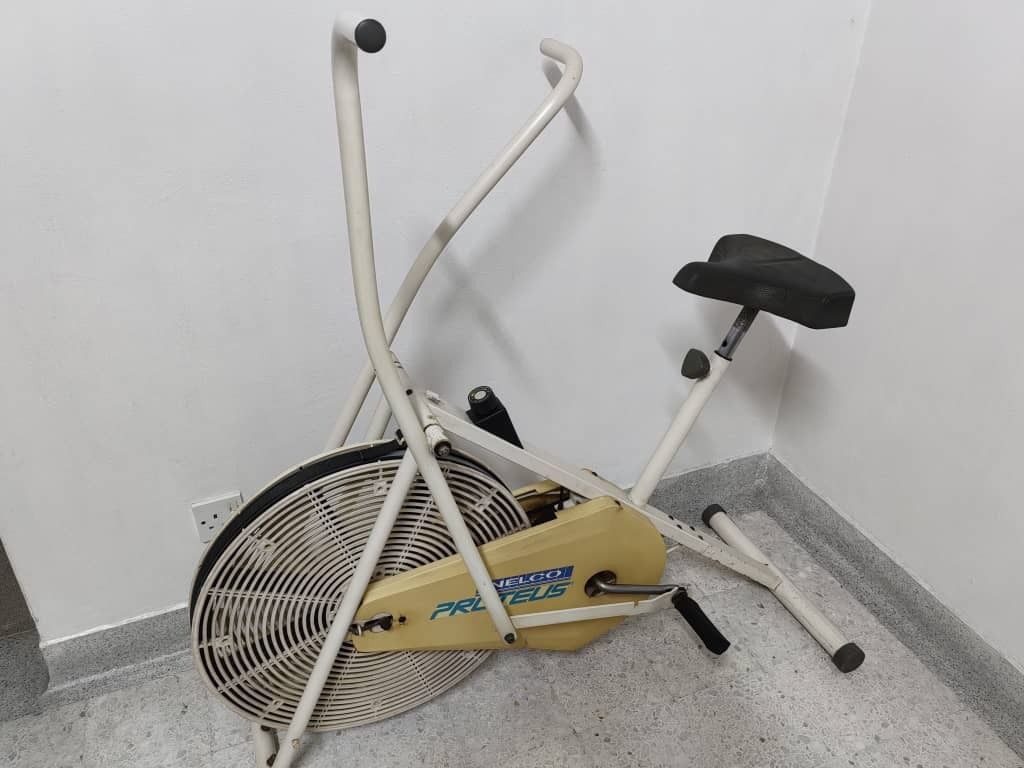Simple Stationary Bike Sports Equipment Exercise Fitness
