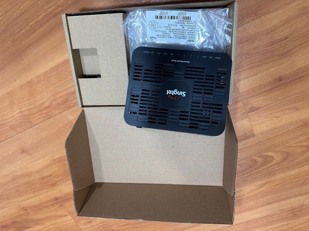 Singtel Optical Network Router, Computers & Tech, Parts & Accessories ...
