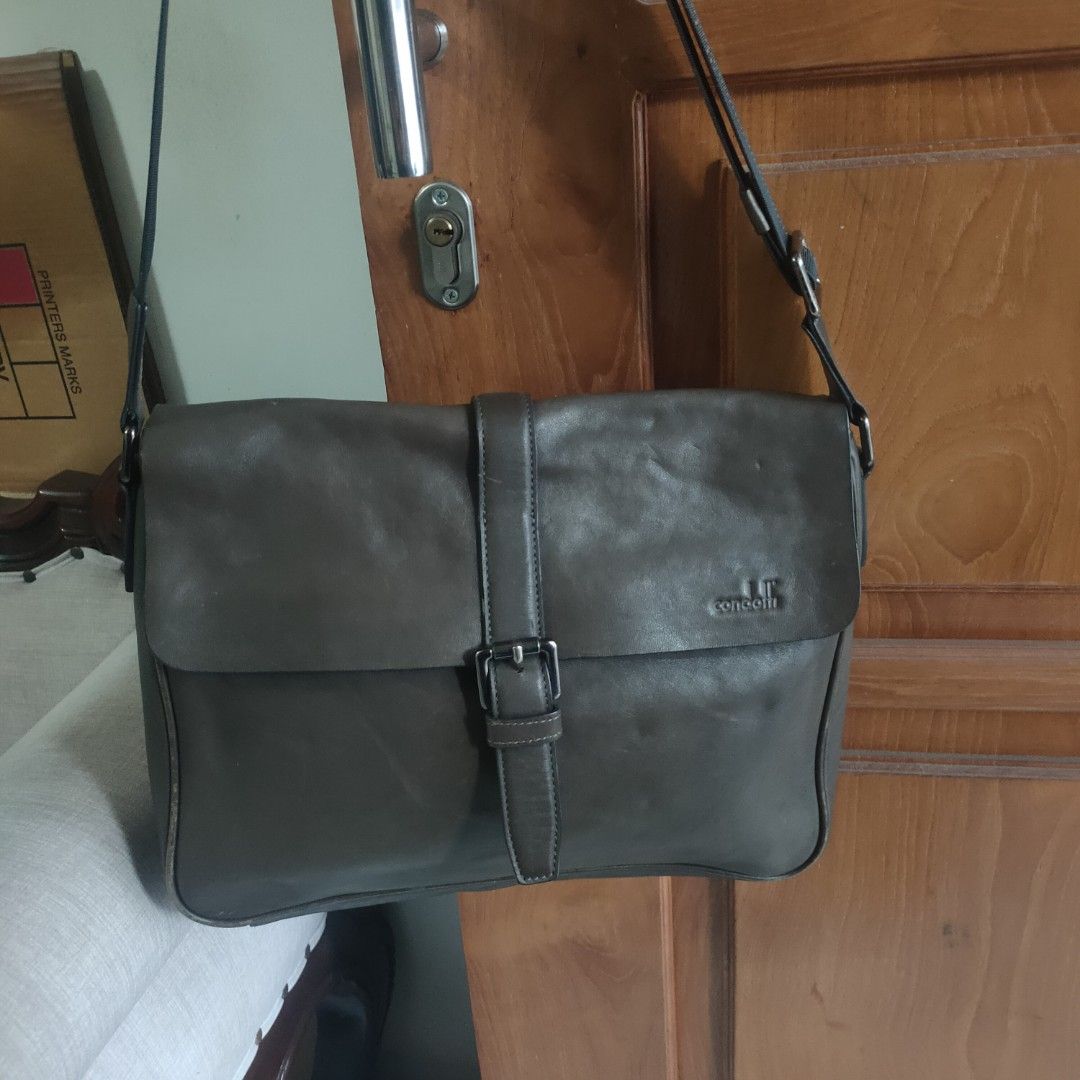 Sling bag condotti original, Fesyen Pria, Tas Dompet Tas