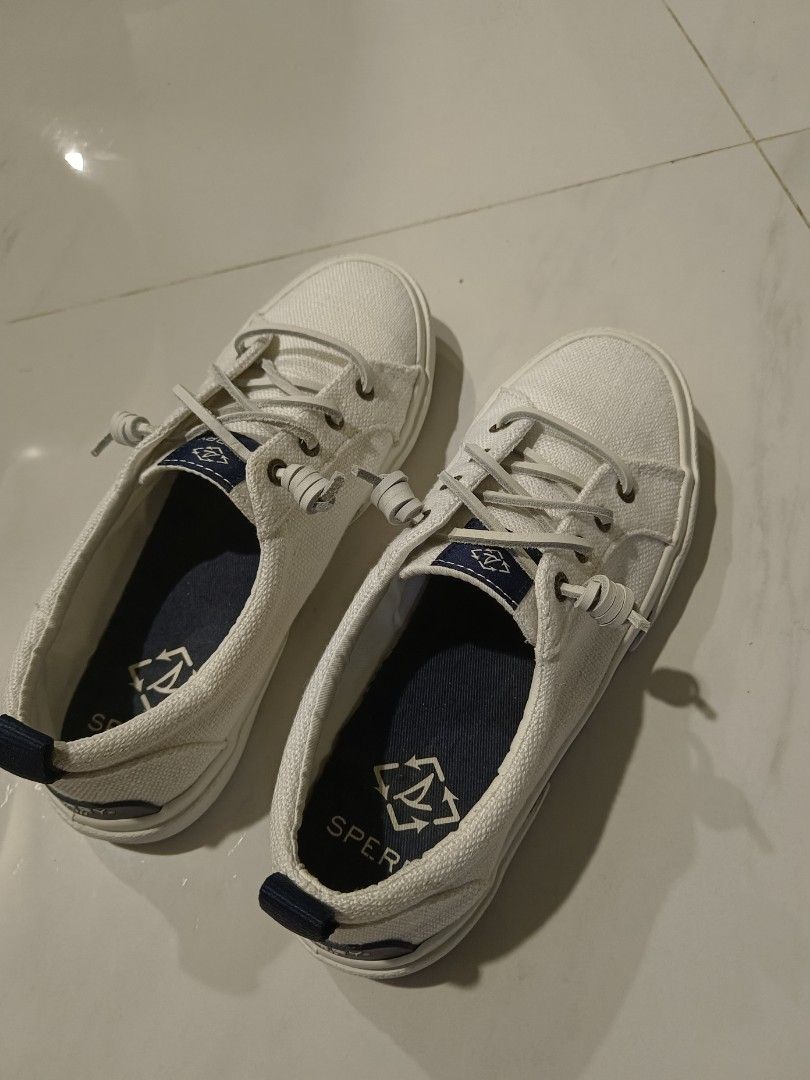 White sperry sales sneakers womens