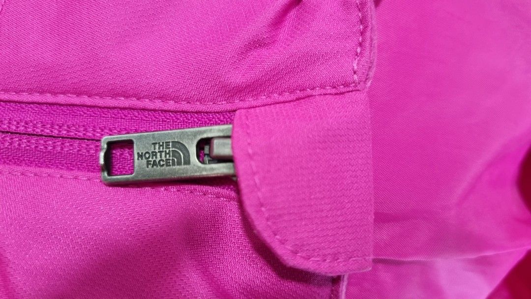 The North Face Girls Genessee Mix Match Shell TNF Fuschia Pink