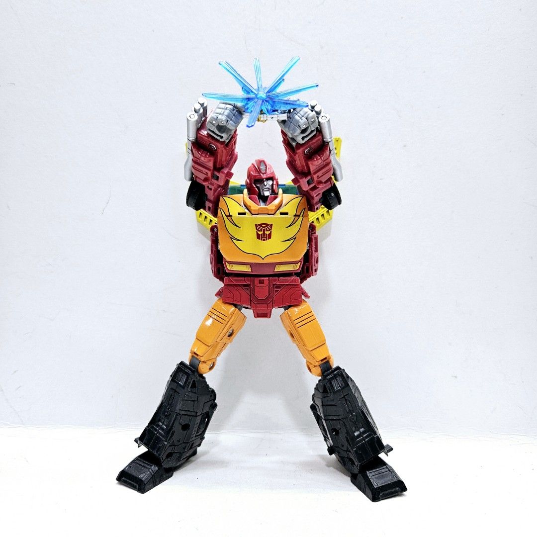 TRANSFORMERS GENERATIONS KINGDOM RODIMUS PRIME COMMANDER COMPLETE