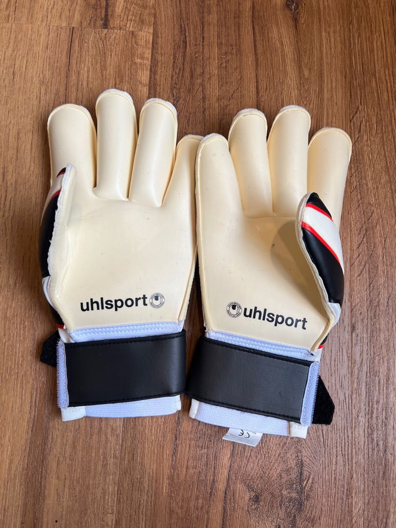 Uhlsport Rollfinger goalkeeper gloves Sports Equipment Sports