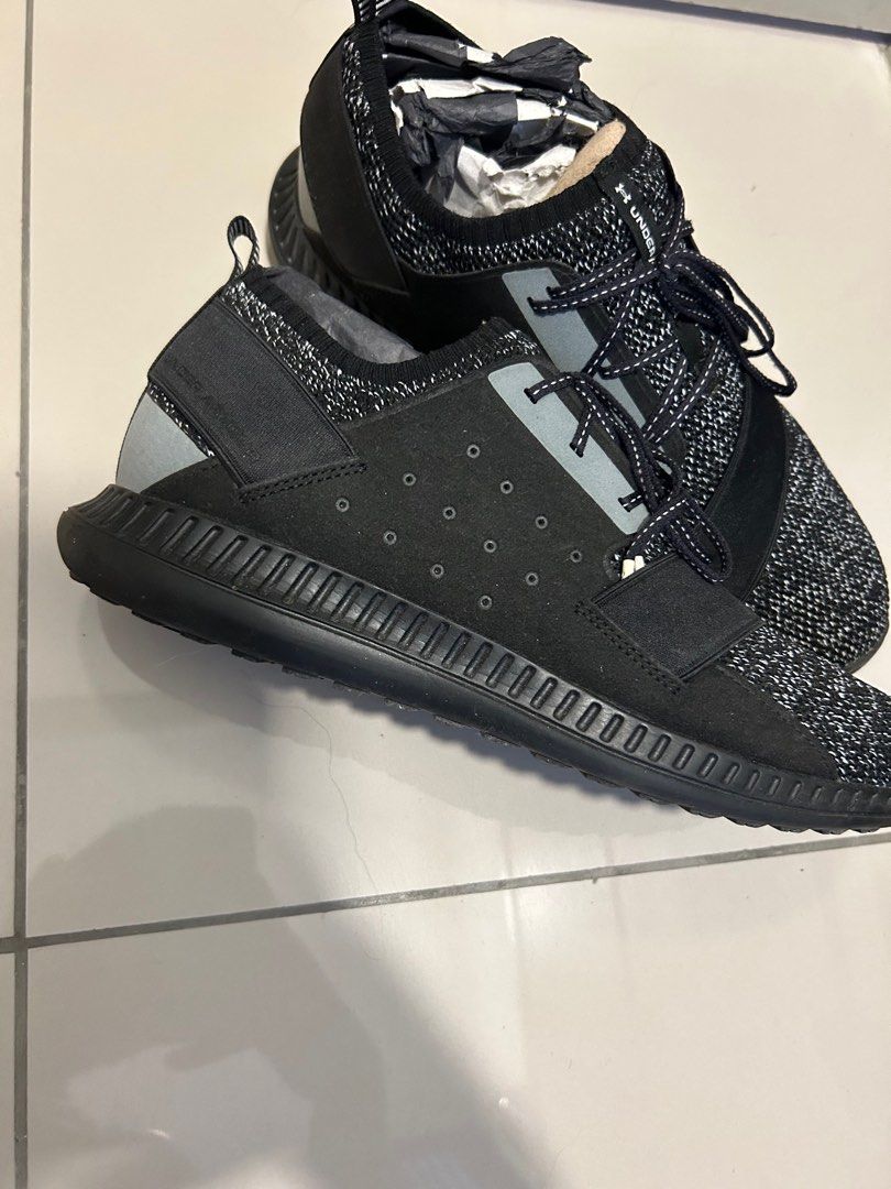 Under armour yeezy shoes discount