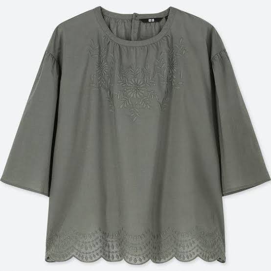 UNIQLO embroidery top, Women's Fashion, Tops, Blouses on Carousell