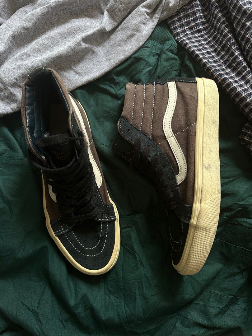 Vans WTAPS (Category: Sneakers) located in Manila. Submitted by gelomannn (Listing ID 1272466712, Image 2). Description: Vans x WTAPS SK8HI Navy Blue Size 9 on tag fits 9.5 Php 1600 Can send detailed pics upon request. Salamat! ✌🏽 .