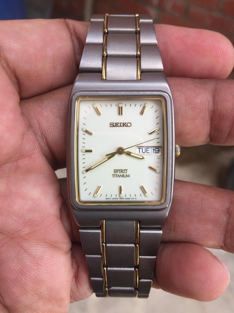 時計 SEIKO SPIRIT 7N33-5A30 TITANIUM QUARTZ WTS] Seiko Spirit Titanium. 7N33-5A30. Case made in France