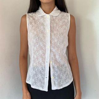 VINTHELINE White Sheer Embroidered Lace Peter Pan Collar Buttondown BTD Sleeveless Blouse Top | THE VELOUR THEVELOUR VIN THE LINE | Vintage Retro Y2K 90s Coquette Balletcore Beach Cottagecore Fairycore Fairy Preppy Academia Workwear Office Formal