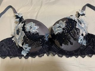 （分類：）位於 。 由 gguubb64 提交（商品編號 1272461403，圖片 1）。簡介： 。