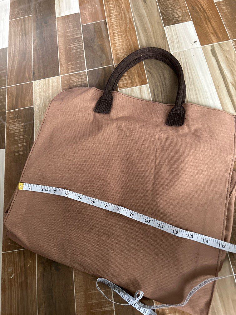 Wide bottom best sale tote bag