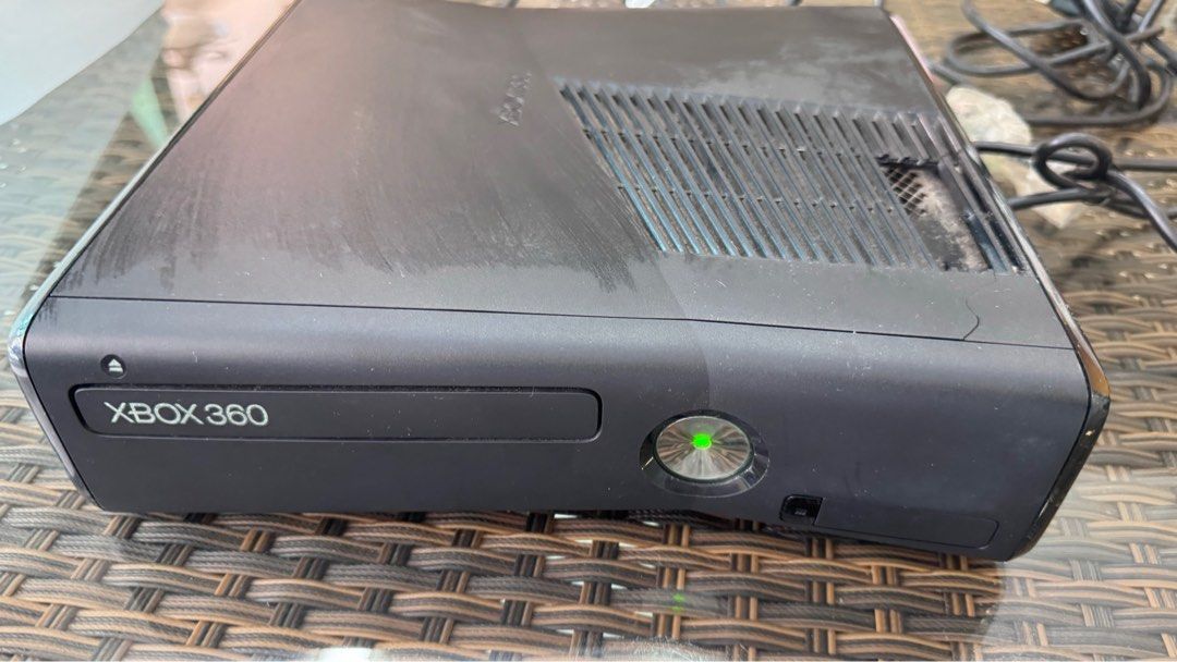 Used xbox 360s for sale deals