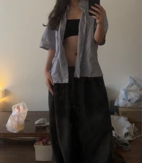 (Category: ) located in . Submitted by eeyhorwears (Listing ID 1272565044, Image 1). Description: .
