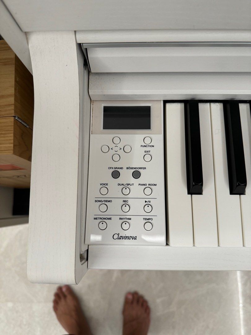 Yamaha clp hotsell 635 wh