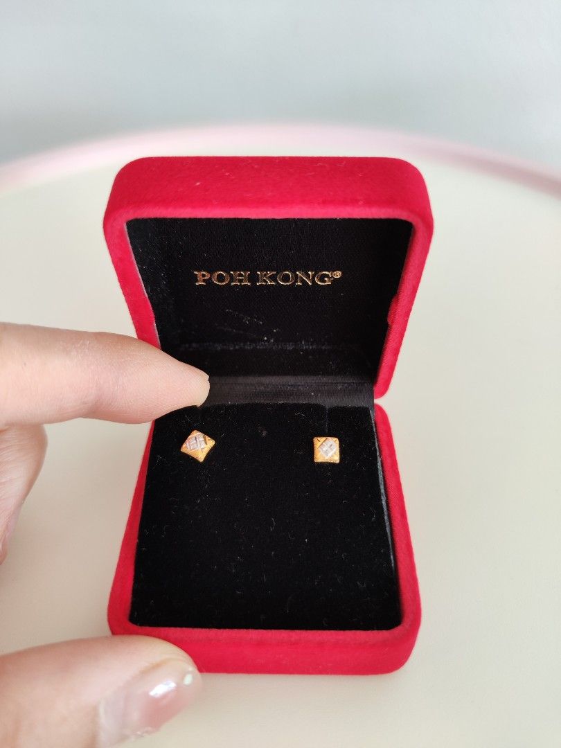 916 Poh Kong Earrings Women s Fashion Jewelry Organisers