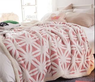【全新】秋冬厚羊羔絨毯法蘭絨毛毯 莫蘭迪粉 130X160公分 羊羔絨毯保暖珊瑚絨毯