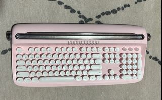 (Category: ) located in . Submitted by jrdiva (Listing ID 1268985385, Image 1). Description: .