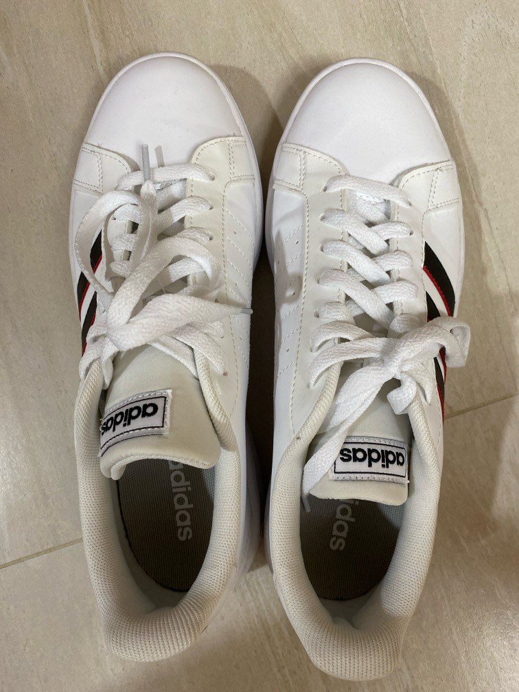 gy3696