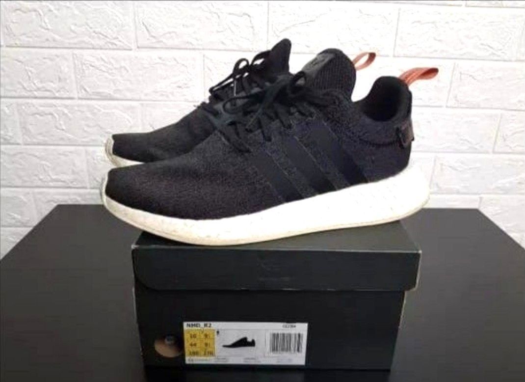 Sepatu adidas nmd r2 on sale