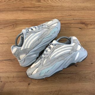 Yeezy 700 for sale uk online