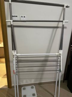 Aeon 晾衫架