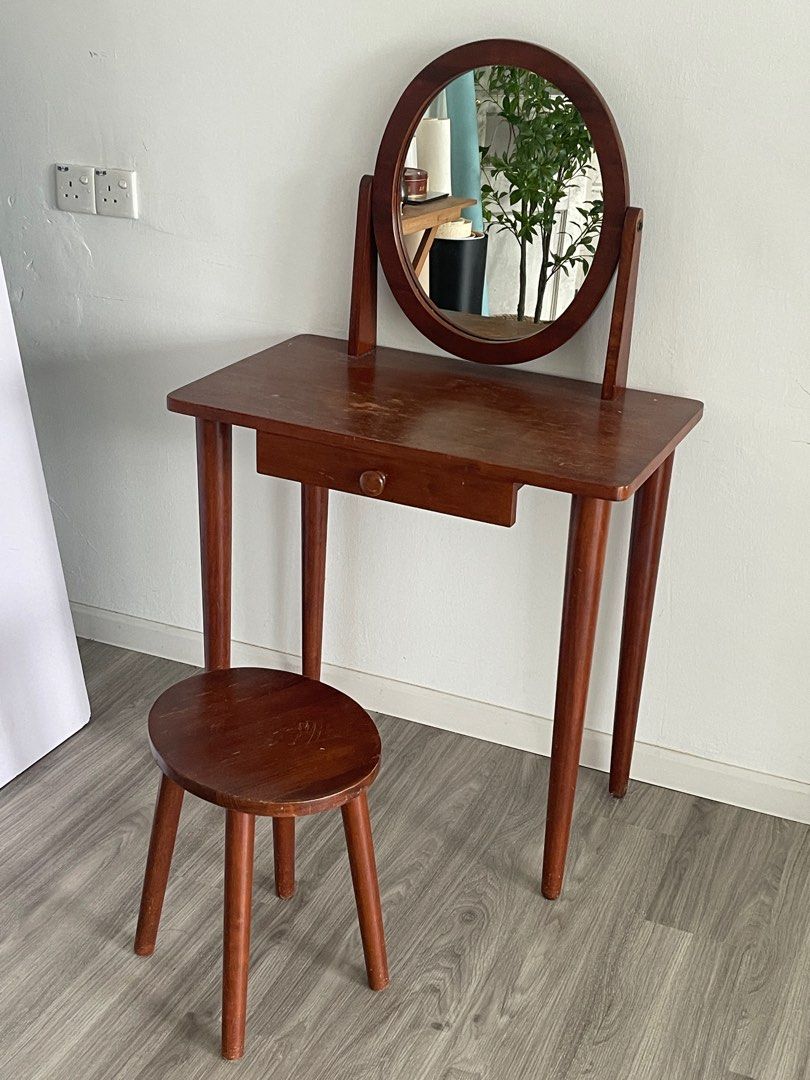 Antique Makeup Table, Furniture & Home Living, Furniture, Shelves