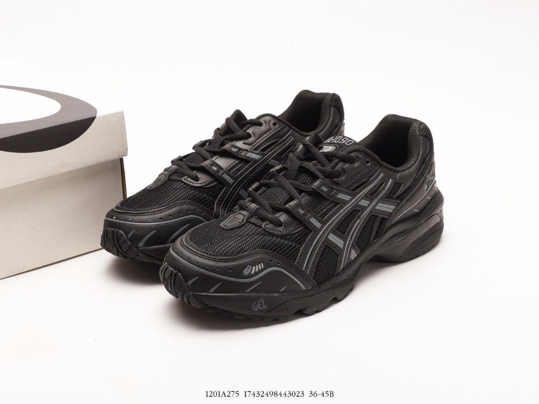Asics GEL 1090 Triple black running shoes US 5 US 11