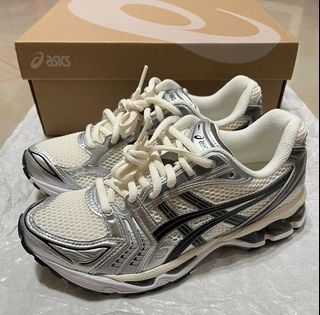 全新Asics Gel-Kavano 14 防滑耐磨低 跑步鞋 男女同款 黑白銀