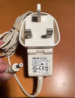 2.3A 大牛 ASUS Power Adapter / AC Adaptor output : 9.5V 2.315A 華碩 9V 火牛 for Netbook / notebook 手提電腦火牛 充電器 靜電式變流器  ( ♻️ 以物易物 / swap / exchange )