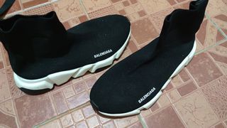 Balenciaga speed pull on sneakers