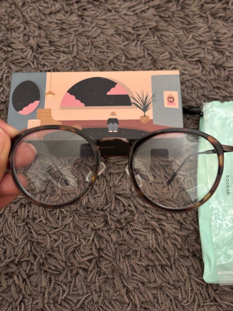 Baobab Duncan frame (Category: Sunglasses & Eyewear) located in Rizal. Submitted by docdeclutter (Listing ID 1268887550, Image 3). Description: Baobab Duncan frame in fiery tort (color sold out in store) With gadget safe lenses Comes complete .