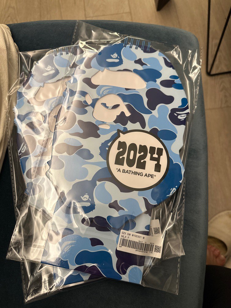 Bape 月曆 calendar 2024, 興趣及遊戲, 手作＆自家設計, 文具 Carousell