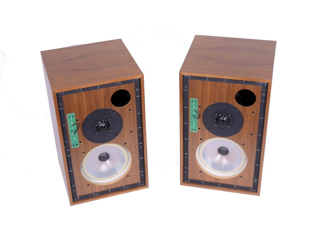 *CNY Reduction: BBC Rogers LS5/9 Speakers walnut current edition * Made In England Bbc_rogers_ls59_speakers_2020__1701504443_23436349_progressive