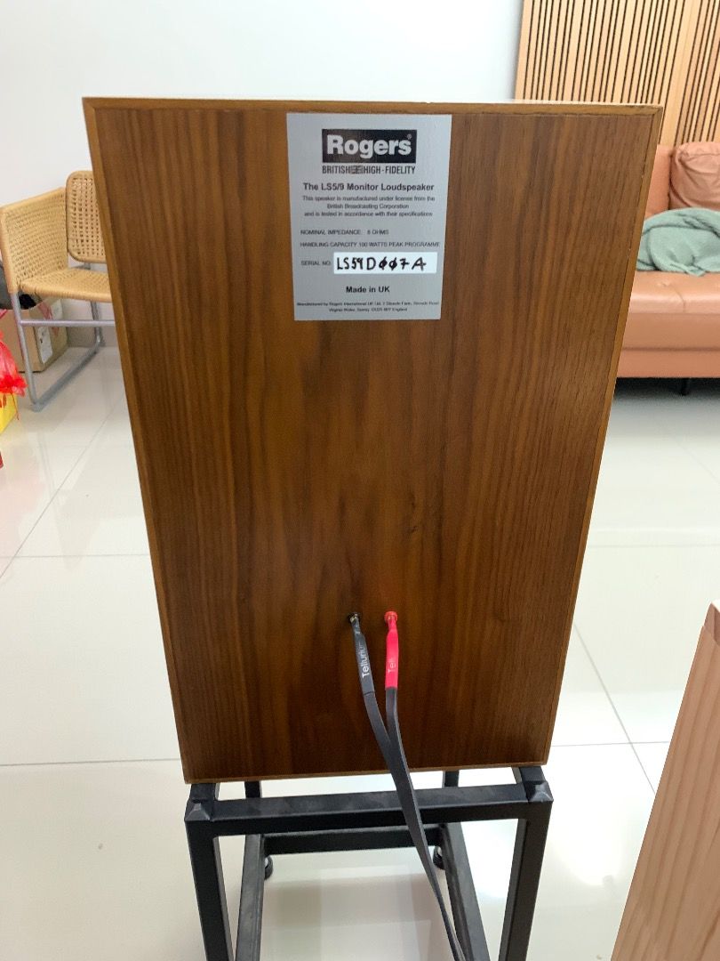 *CNY Reduction: BBC Rogers LS5/9 Speakers walnut current edition * Made In England Bbc_rogers_ls59_speakers_2020__1701504443_3ed1d01d_progressive