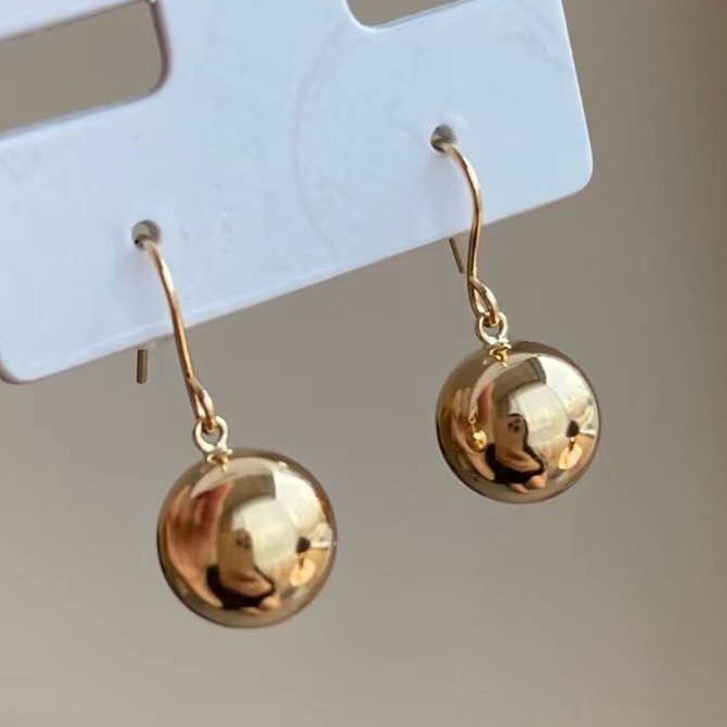 Gold ball earrings 18k online