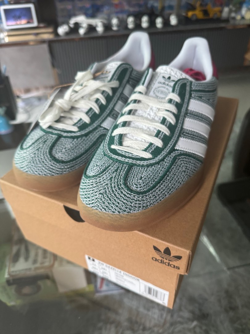 Adidas gazelle pk juice shop