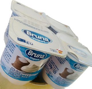 Bruna Plain Sweetened Yogurt 125 g × 4 pcs