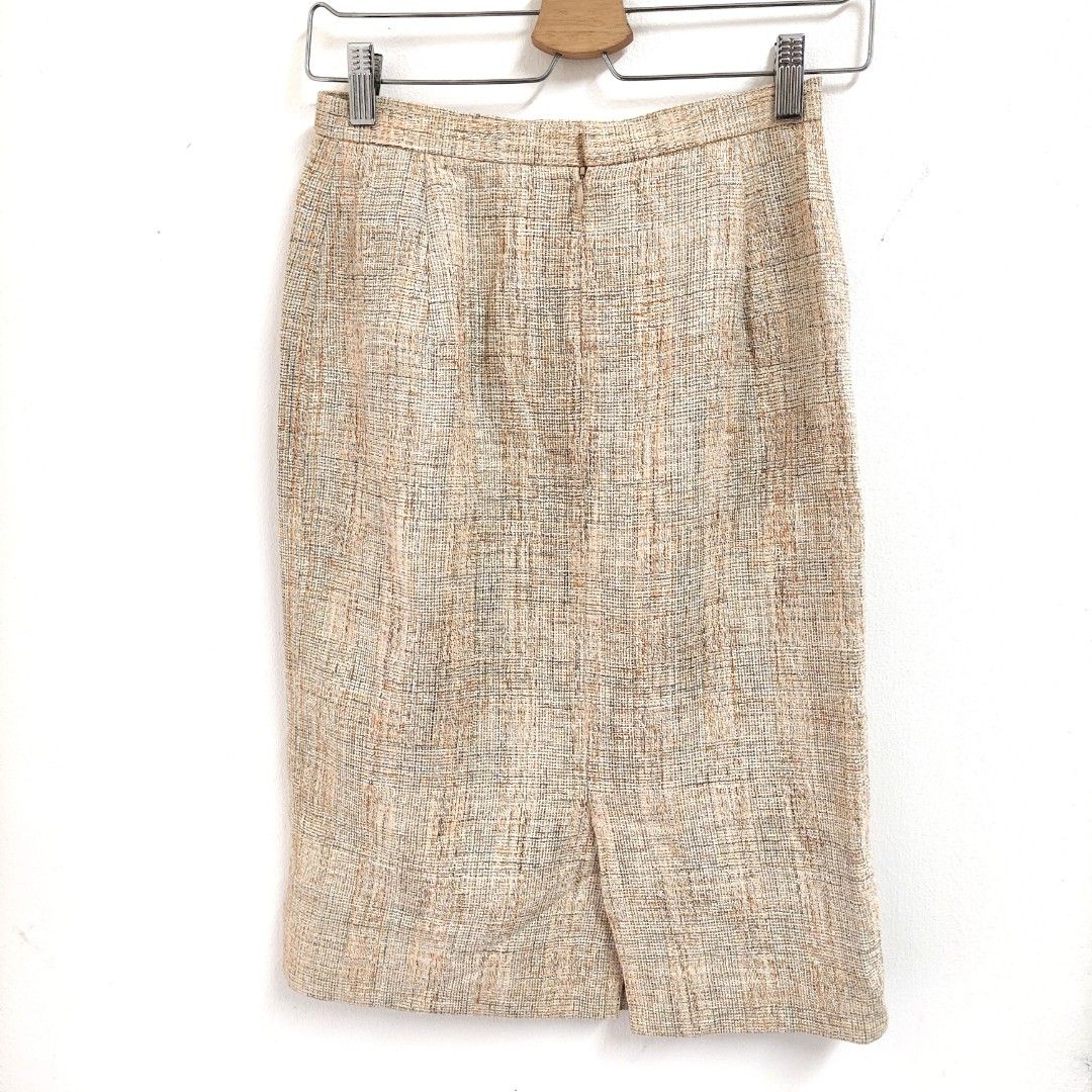 Burberry best sale tweed skirt