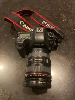 Canon EOS 6D DSLR Camera with 24-105mm f/4L Lens