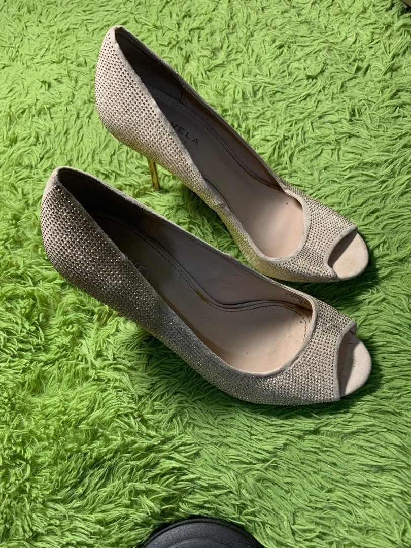 carvela peep toe heels