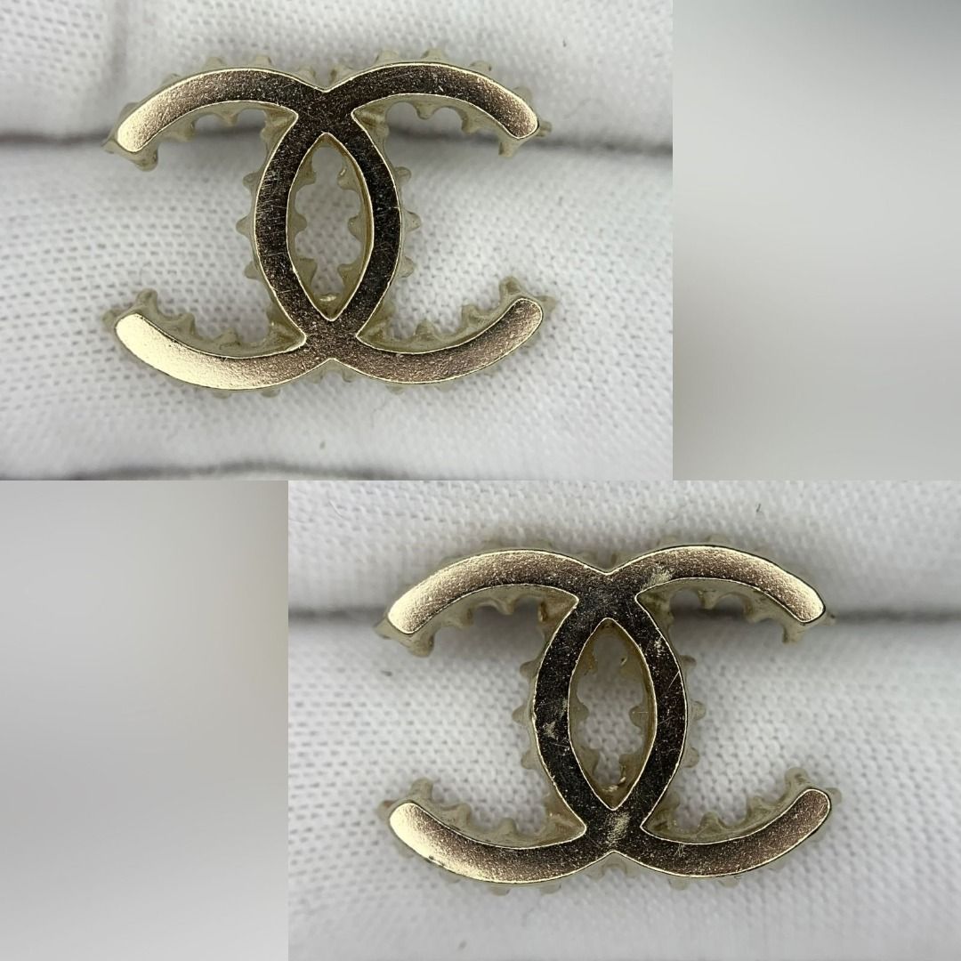 Gold online cc earrings