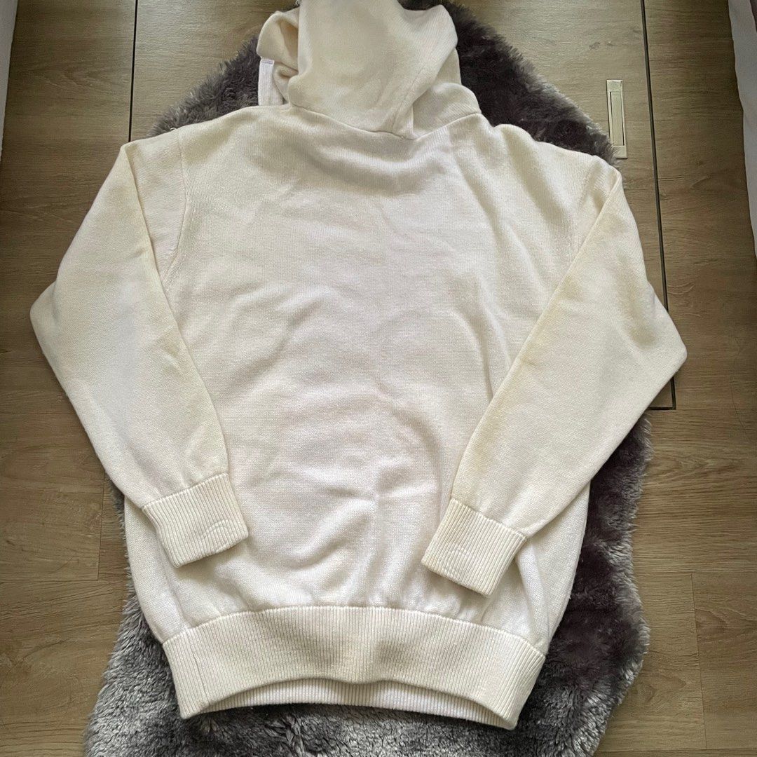 Chanel La Pausa Hoodie Sweater Women s Fashion Coats Jackets and Outerwear on Carousell