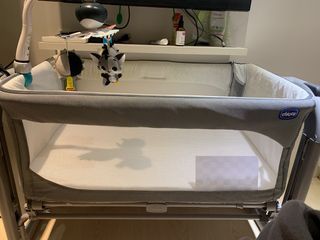 chicco next2me Magic床邊床