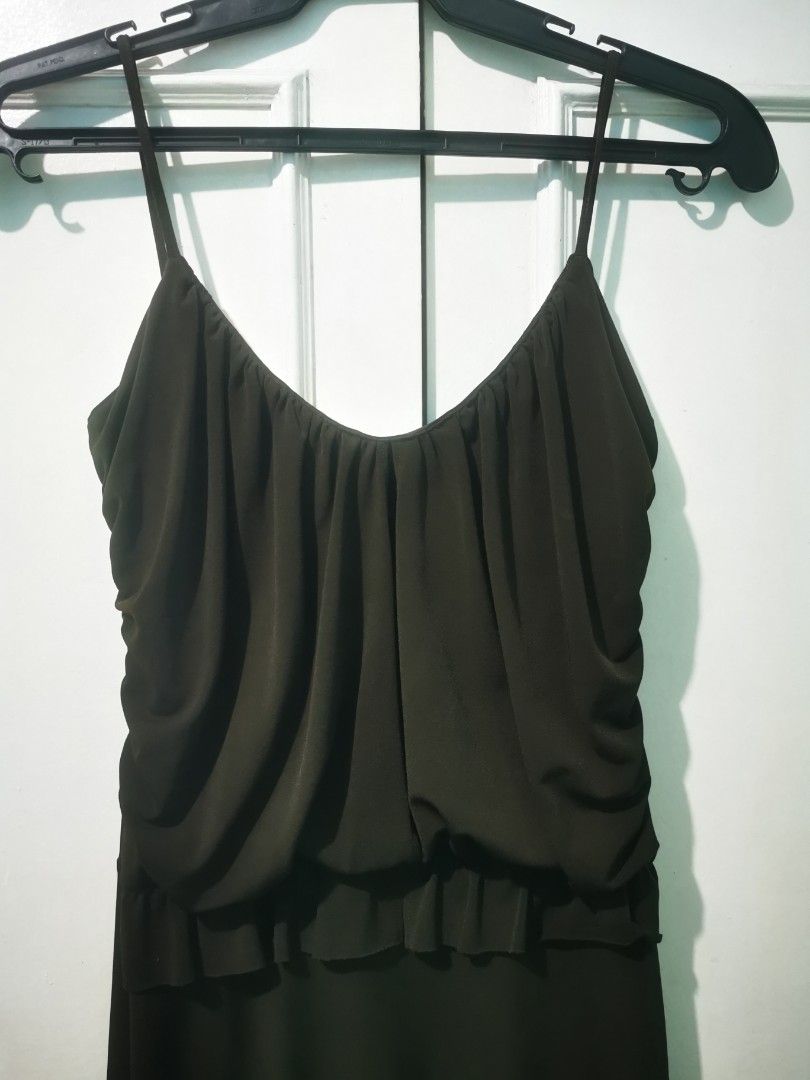 Chocolate Brown Short Dress (Category: Dresses) located in Pasig City. Submitted by ProjectXStoS (Listing ID 1269003204, Image 2). Description: Chocolate Brown Short Dress XS to S Used once for company event Slightly deep neckline; drape chest Length from shoulder down: 37in. I am 5'2.5 and it's up to my knees. MOP: BDO/ GCash Shipping not yet included in the price. Couldn't promise for rush shipping but pick up can be arranged..
