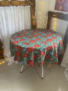 Christmas round table cloth