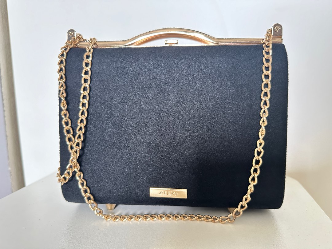 Classy clutches sales