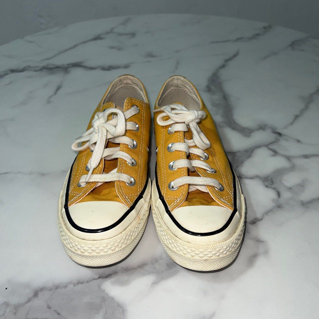 Converse shop zakim yellow